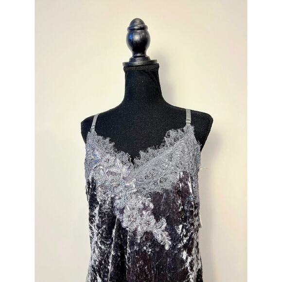 Anthropologie Porridge Tessie Velvet Mini Dress in Silver Gray Medium Lace Trim - Picture 6 of 7